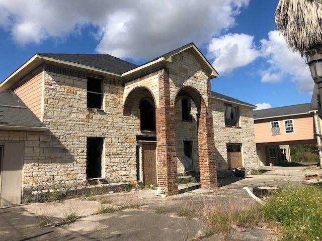 327 Magnolia Street - Photo 1