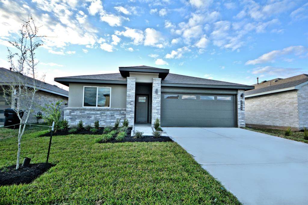 6827 Telford Hollow Trail - Photo 1