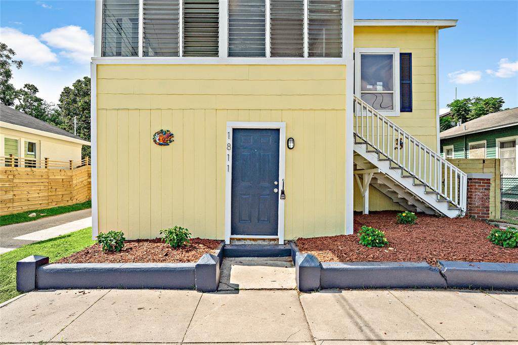 1811 39th Street - Photo 1