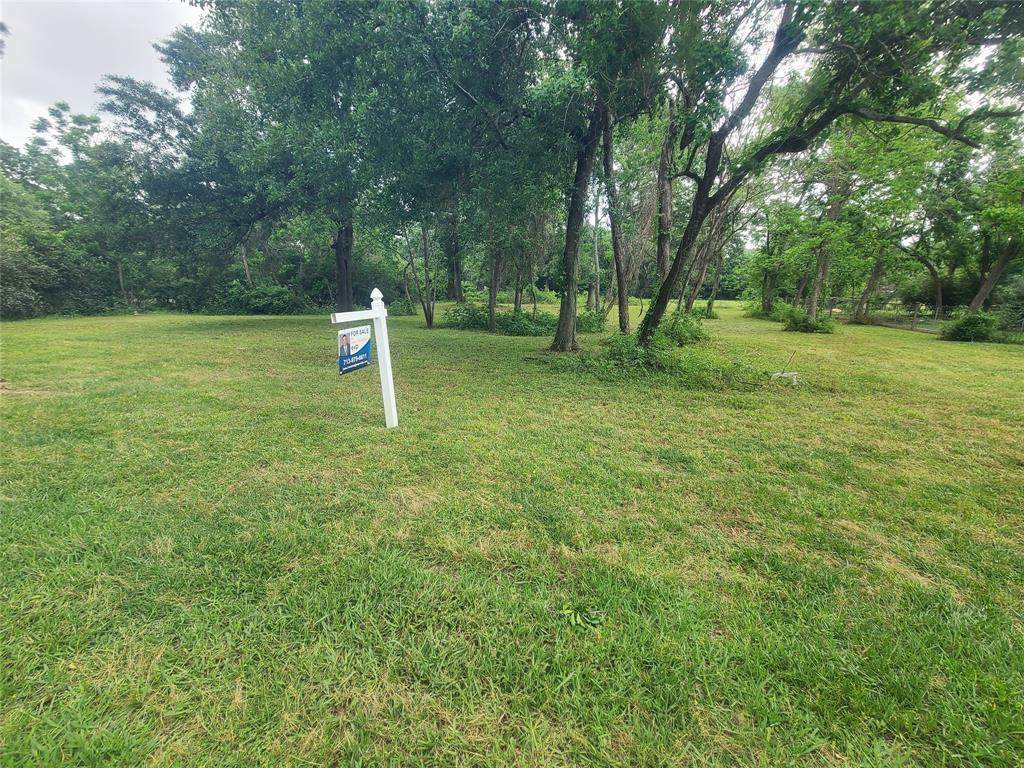1270 Bartlett Rd - Photo 1