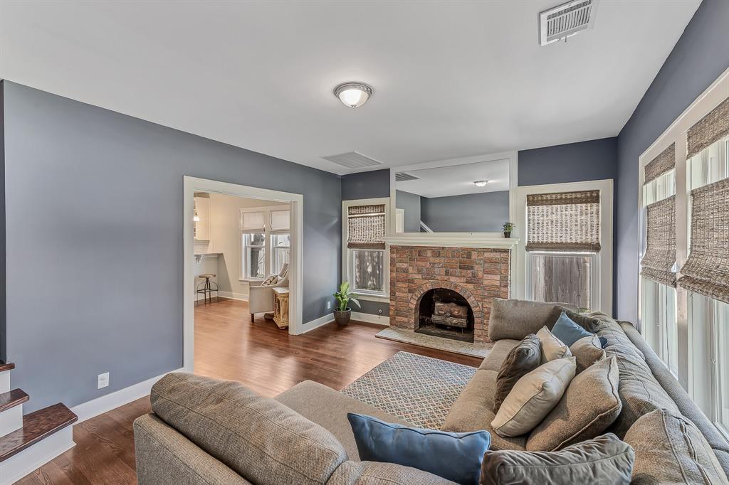 2608 Rosewood Street - Photo 1