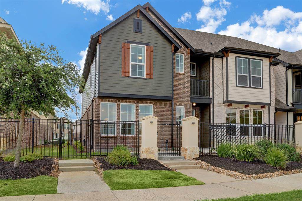 9451 Towne Lake Parkway - Photo 1