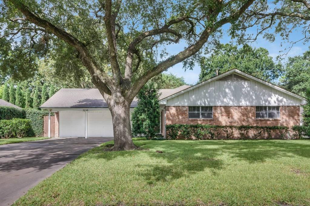 5230 Jackwood Street - Photo 1