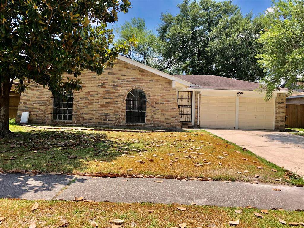 2211 Green Knoll Drive - Photo 1