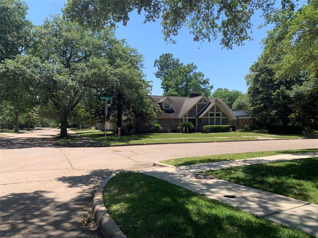 5203 Darnell Street - Photo 1