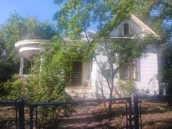 930 Burnet Street - Photo 1
