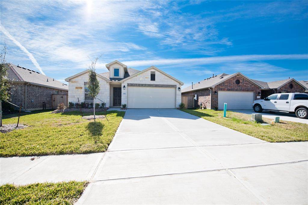 21026 Wenze Lane - Photo 1