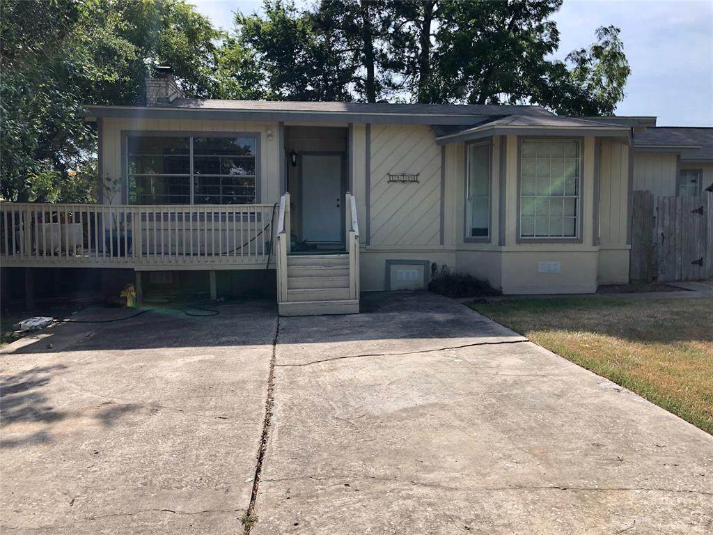 15111 Starboard Drive - Photo 1
