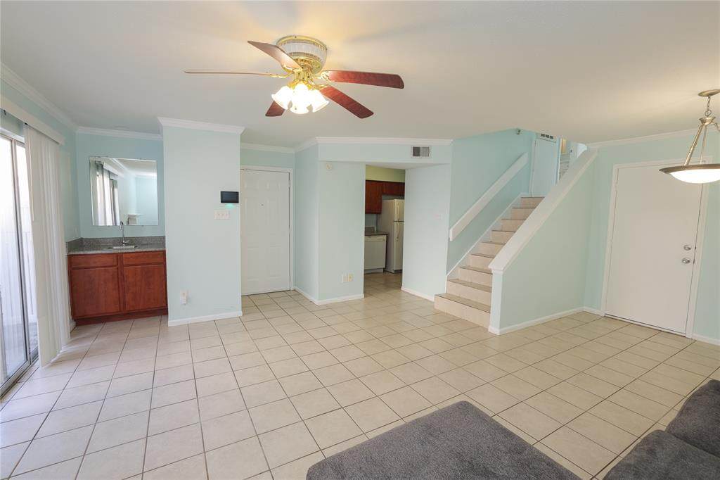 3506 Cove View Boulevard - Photo 1