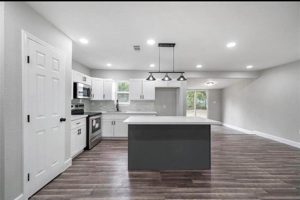 5210 Keystone Street - Photo 1