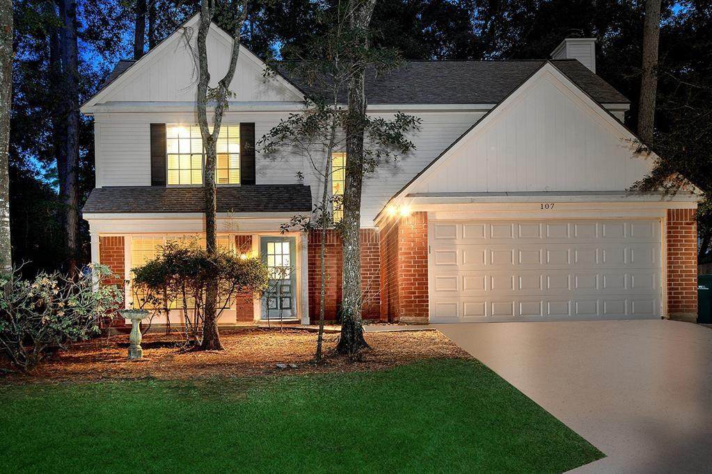 107 Golden Arrow Circle - Photo 1