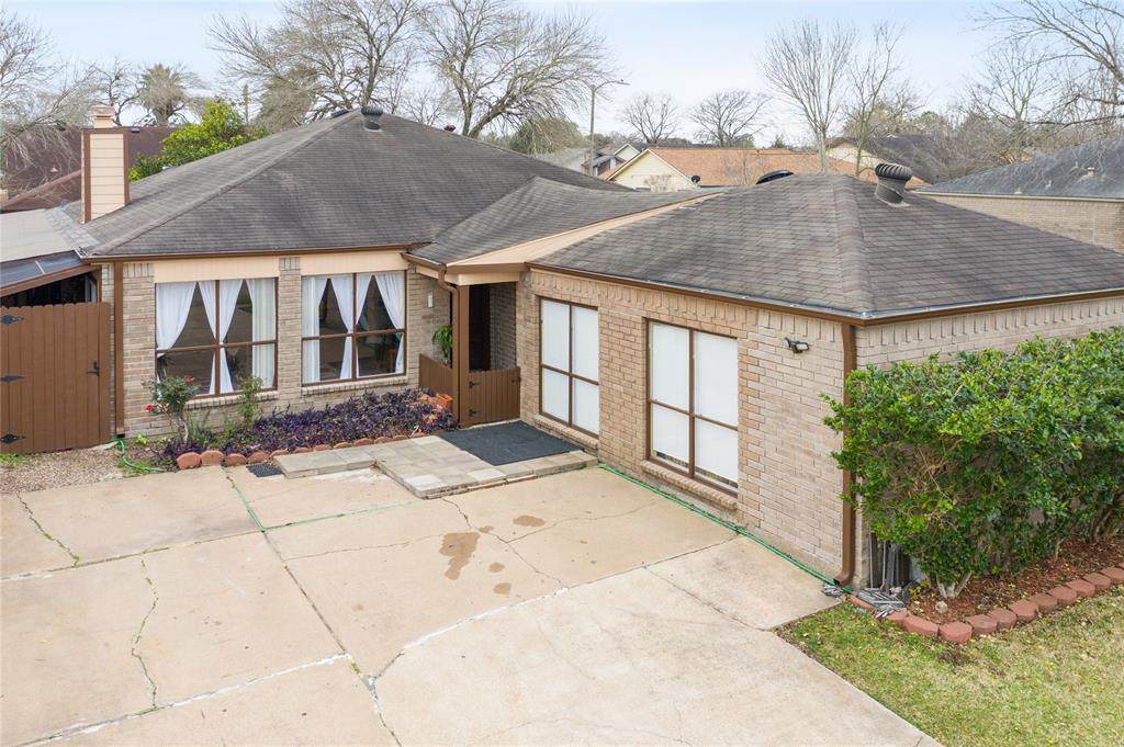 11231 Windmark Drive - Photo 1