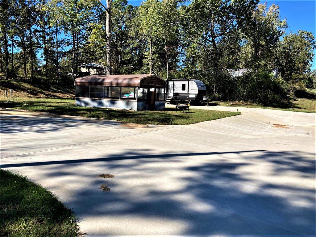 130 Casablanca Drive - Photo 1