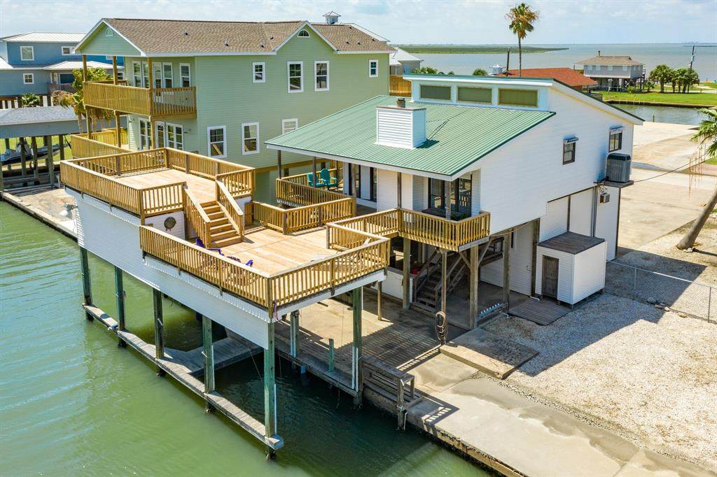 333 Schooner Drive - Photo 1