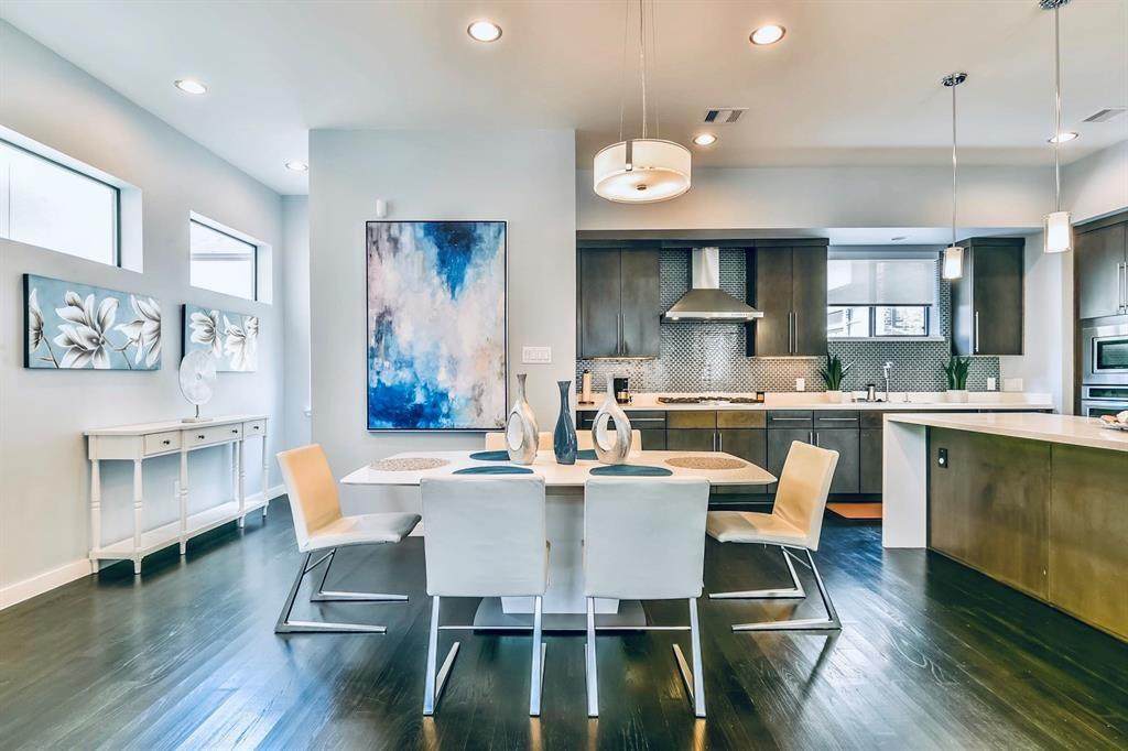 1711 Silver Street - Photo 1