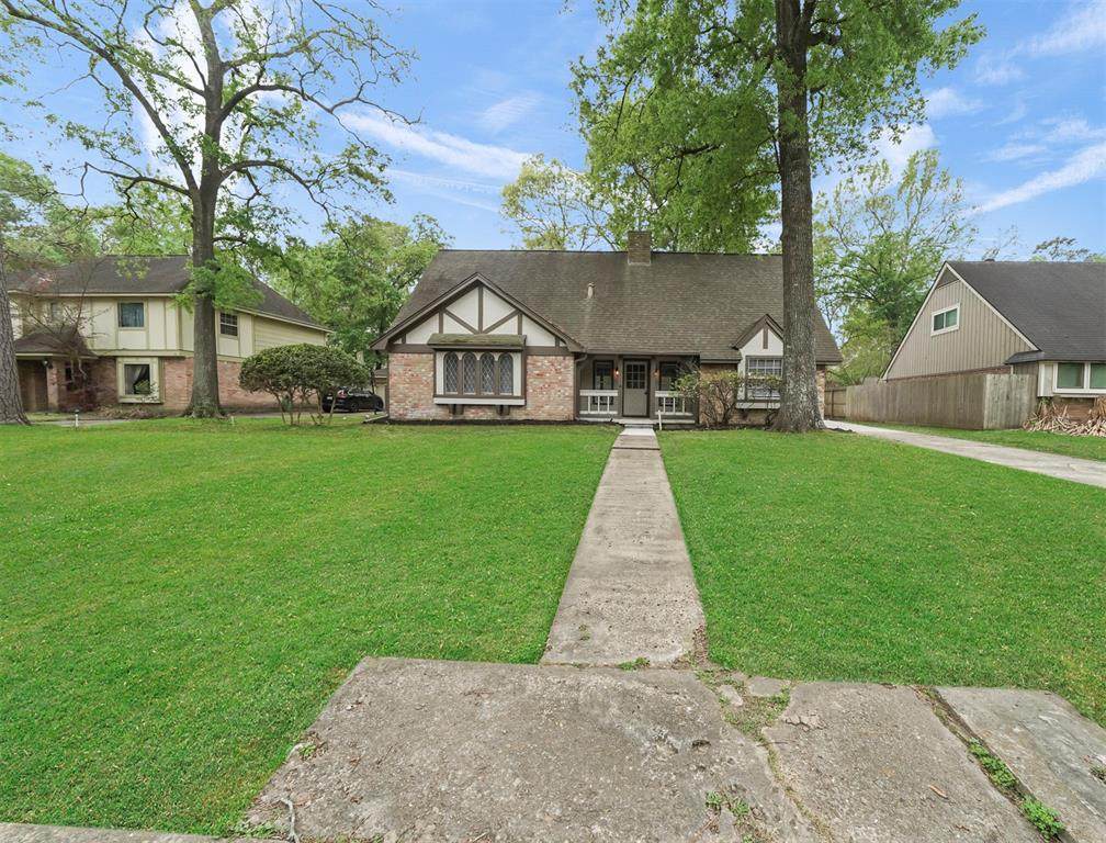2222 Lakeville Drive - Photo 1
