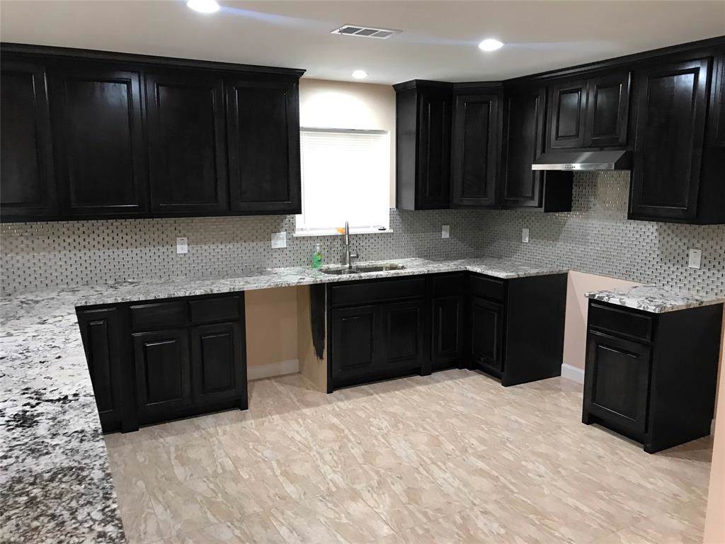 2127 County Road 367 - Photo 1