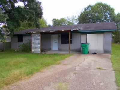 410 Parkhill Drive - Photo 1