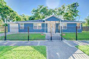 1705 Schweikhardt Street - Photo 1