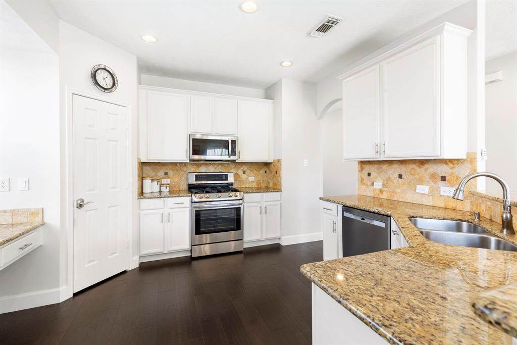 20935 Nashland Court - Photo 1