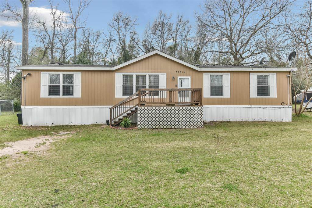 37019 Pine Bark Lane - Photo 1