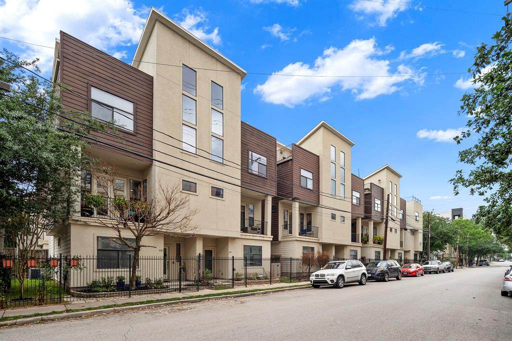 403 Jackson Hill Street - Photo 1