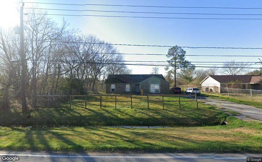11208 P Street - Photo 1