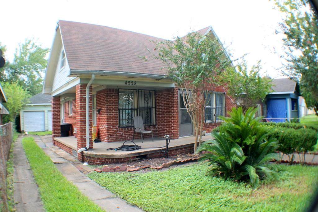 4928 Leeland Street - Photo 1