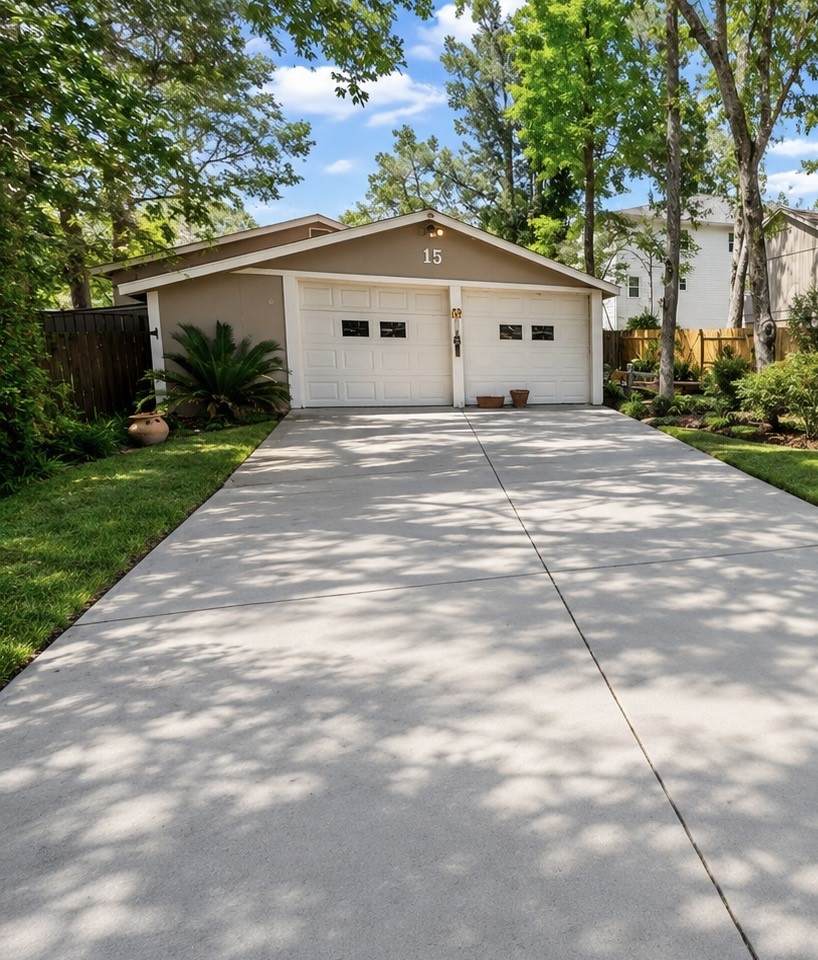 15 Gambrel Oak Place - Photo 1