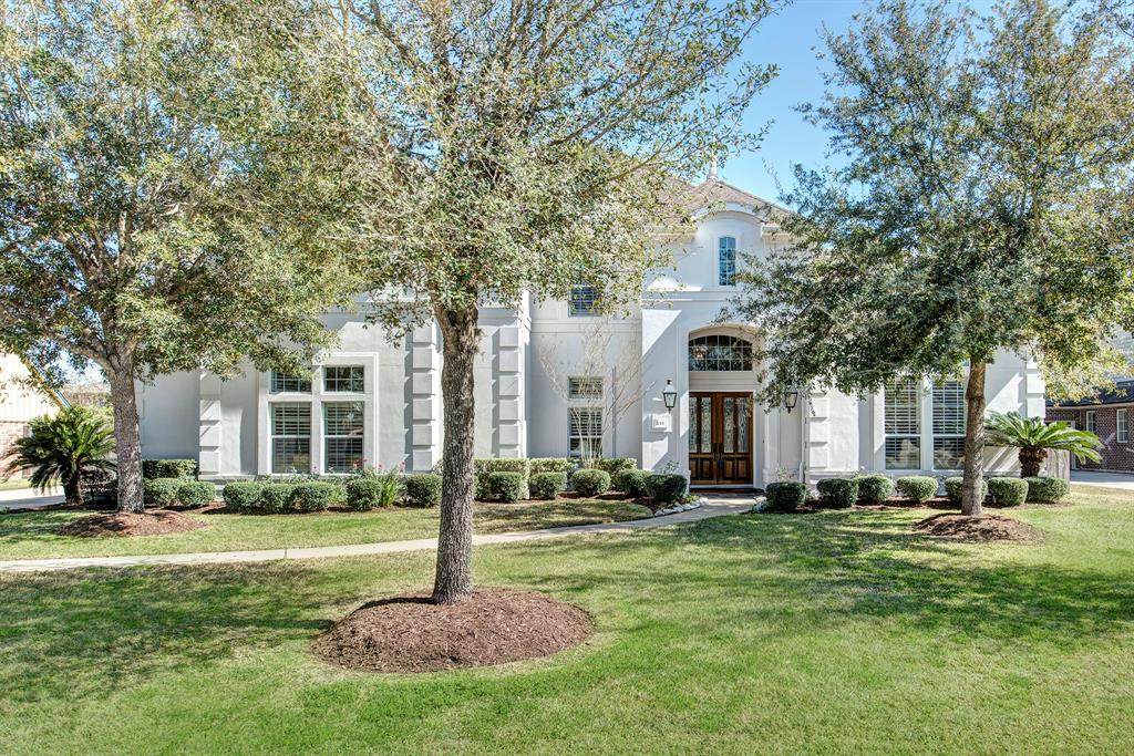 438 Gaywood Drive - Photo 1