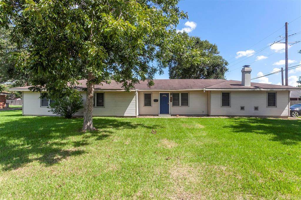 506 27th Street - Photo 1