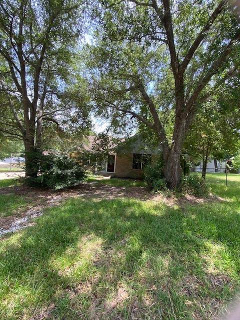 1425 15th Street - Photo 1