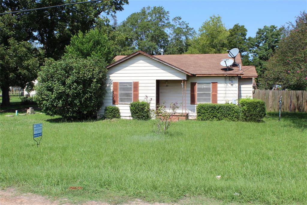 283 Fm 2663 - Photo 1