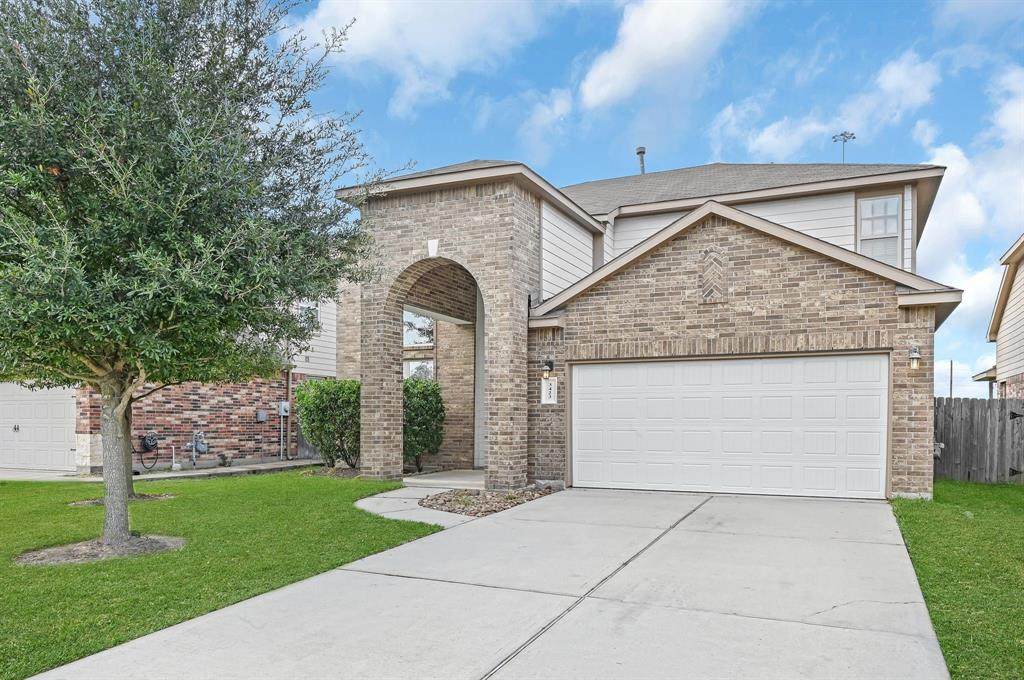3423 Arrowhead Bay Lane - Photo 1