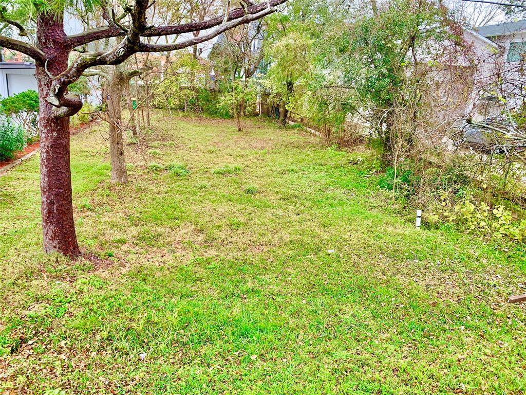 2914 Seargent Street - Photo 1