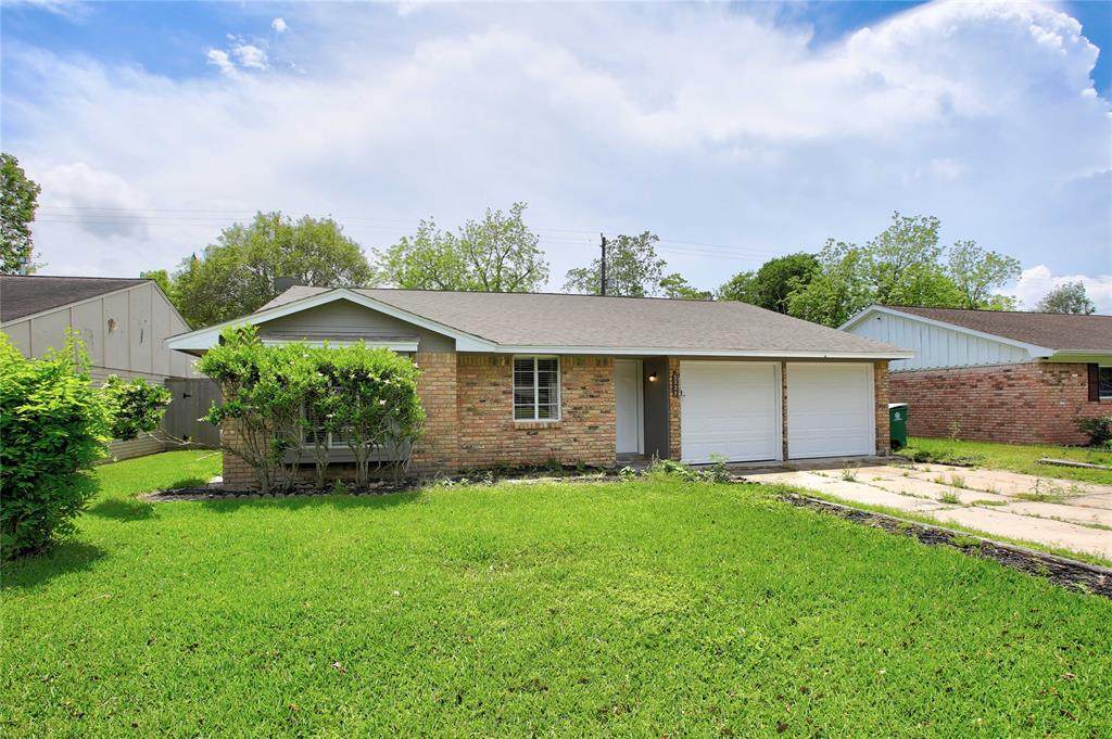 5731 Airport Boulevard - Photo 1