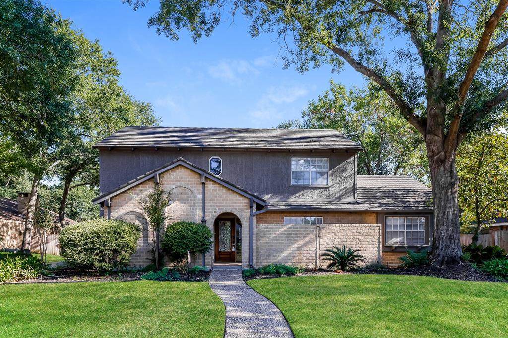 5814 Wanakah Drive - Photo 1