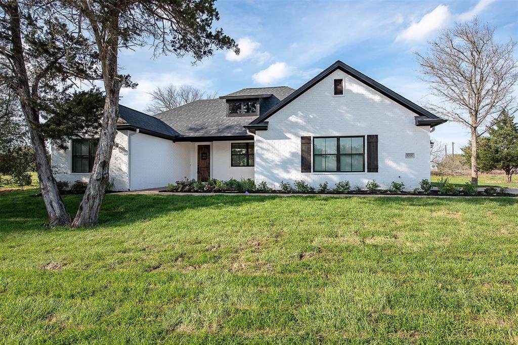 5001 Lantern Lane - Photo 1