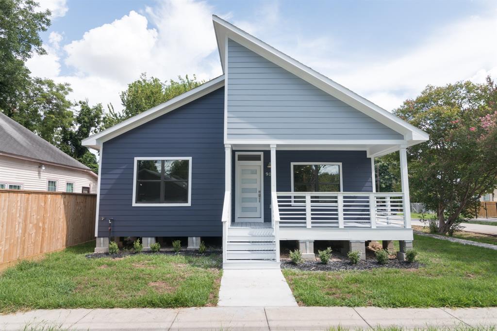 904 James Street - Photo 1