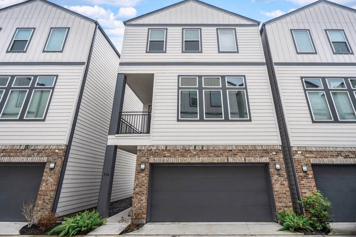 756 Donovan Street - Photo 1