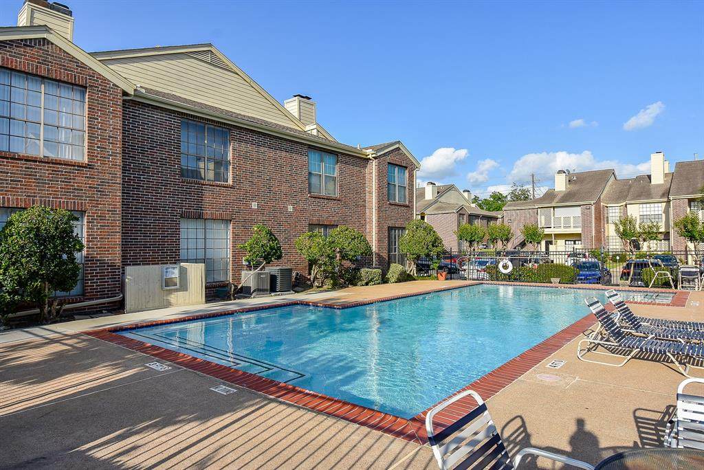 2121 El Paseo Street - Photo 1