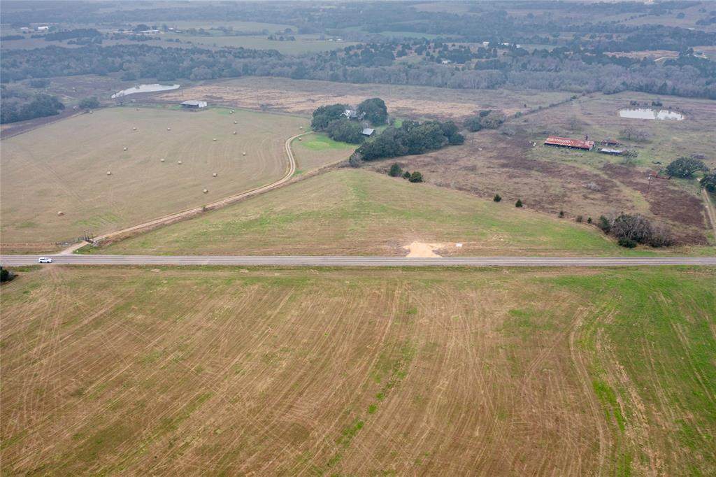 11934 Fm 957 - Photo 1
