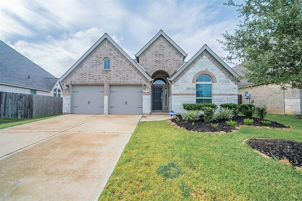 3604 Hollow Ridge Court - Photo 1