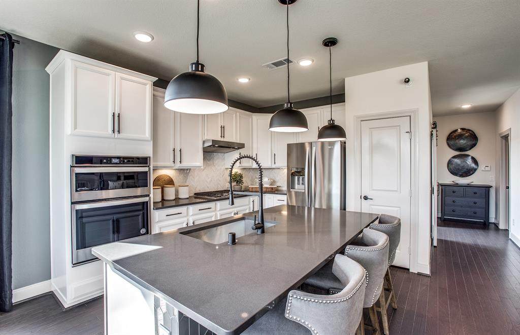 4024 Delta Rose Street - Photo 1