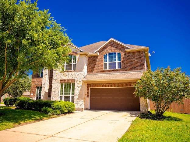 10007 Shire Green Lane - Photo 1