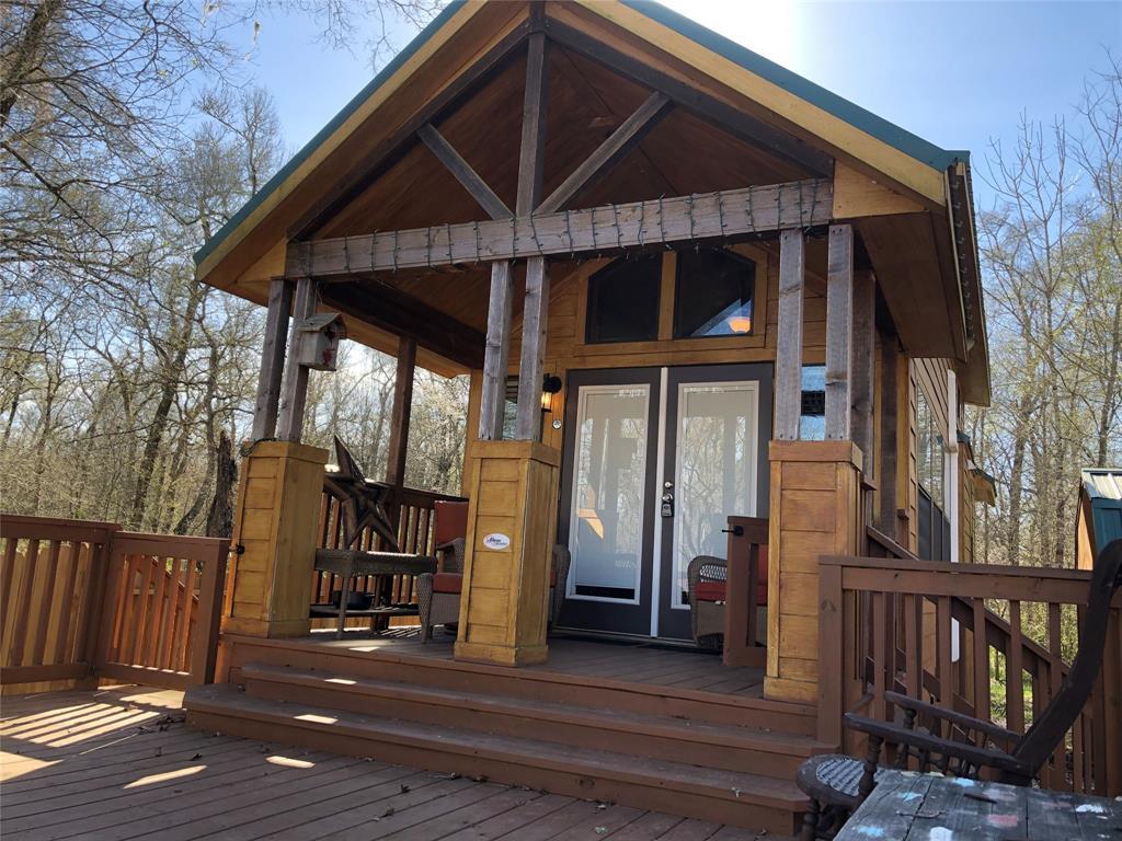 126 Sean Court - Photo 1