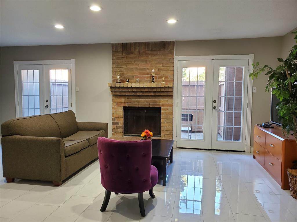 10555 Turtlewood Court - Photo 1