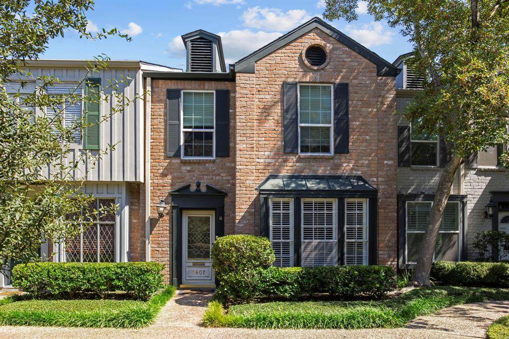3607 Wakeforest Street - Photo 1