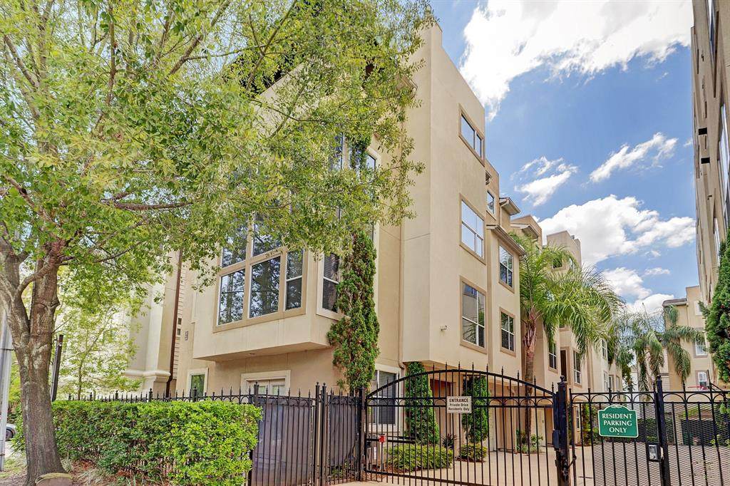 5527 Feagan Street - Photo 1