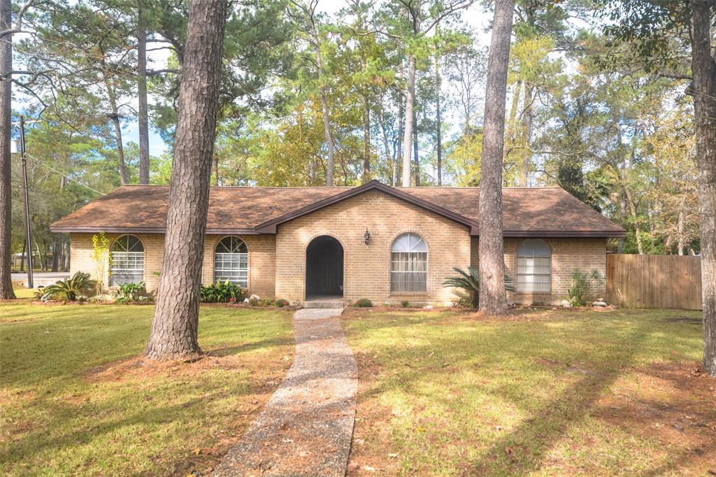 1101 Rosewood Drive - Photo 1